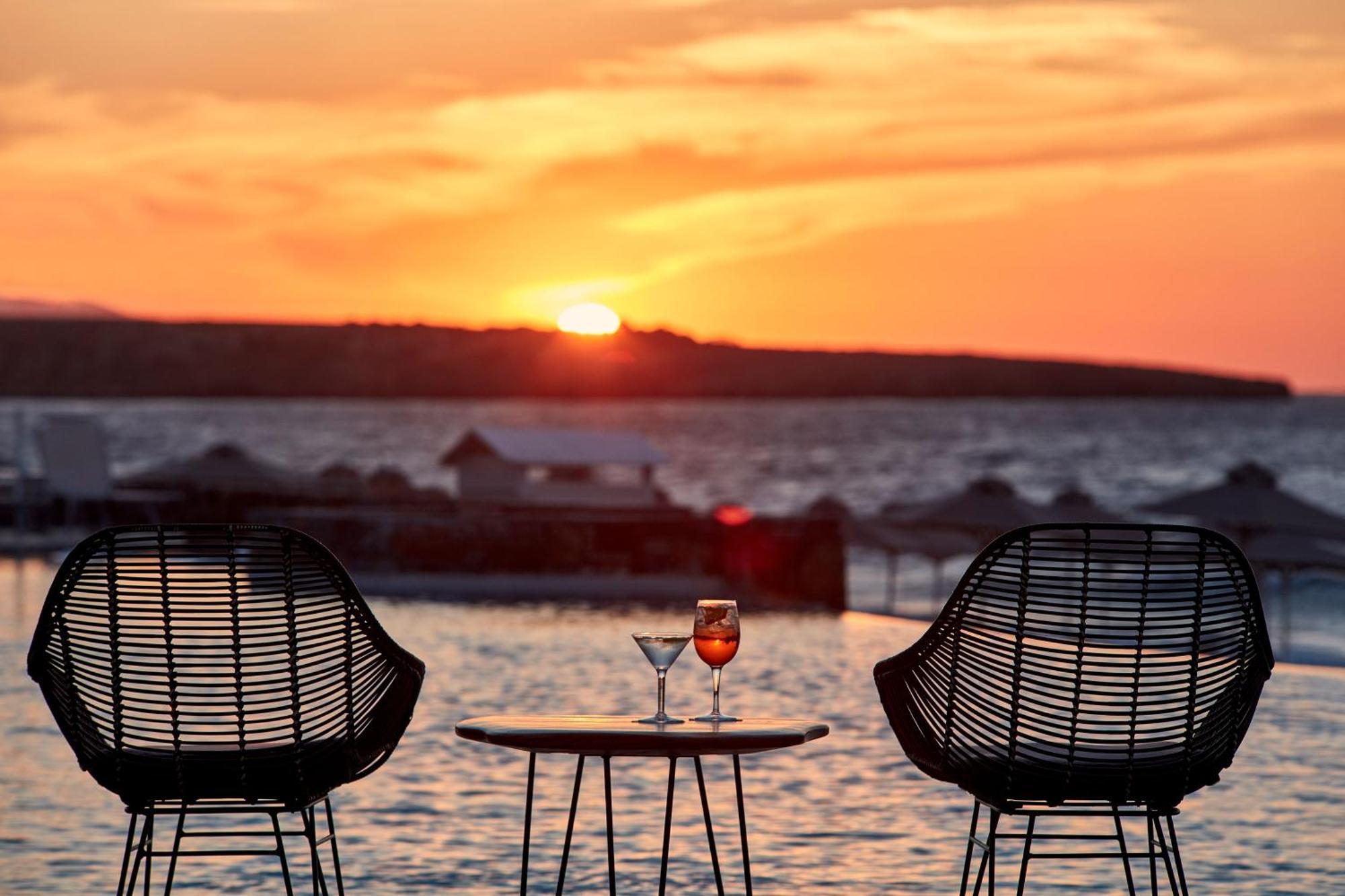 Unique Blue! Resort And Villas Adults Only Картерос Экстерьер фото